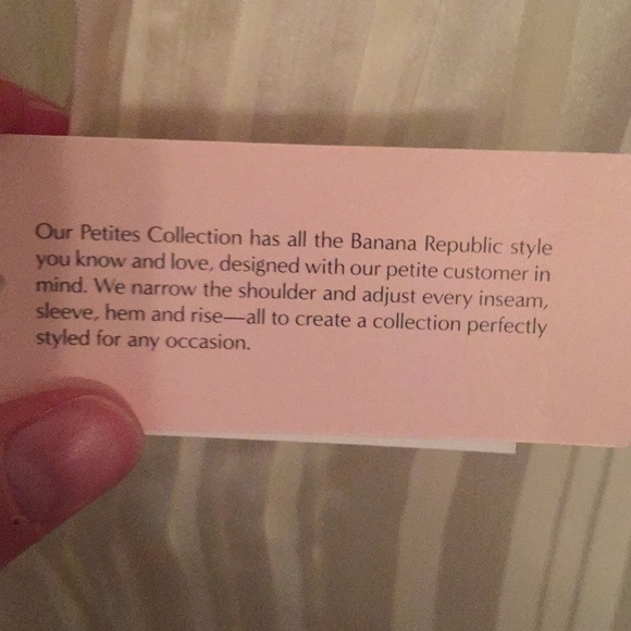 Banana sheer blouse w tank insert - Picture 6 of 6